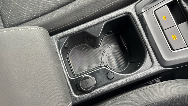 Volkswagen Golf 2.0 TDI Life 5dr Diesel Hatchback